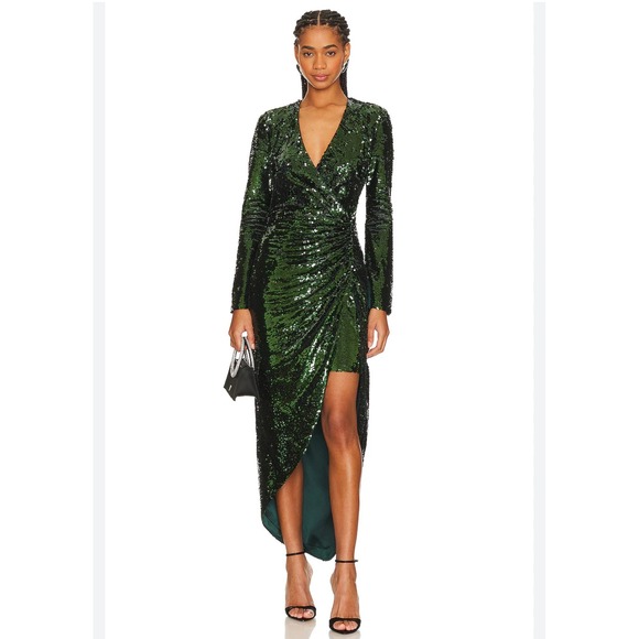 Jonathan Simkhai Emerald Green
Sequins Asymmetrical Long Sleeve Dress
Sz‎ 4 $695 - Picture 1 of 8